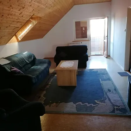 Sára Apartamento *