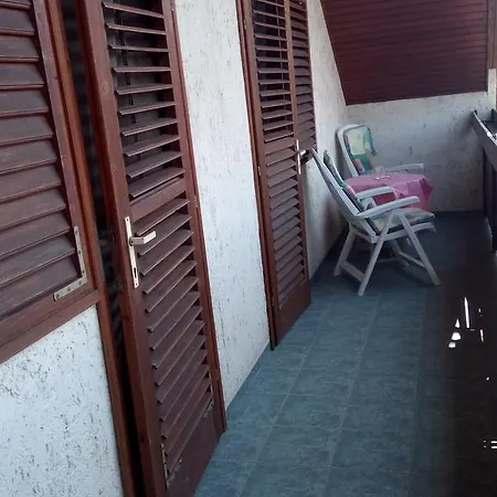 Sára Apartamento Balatonkeresztúr